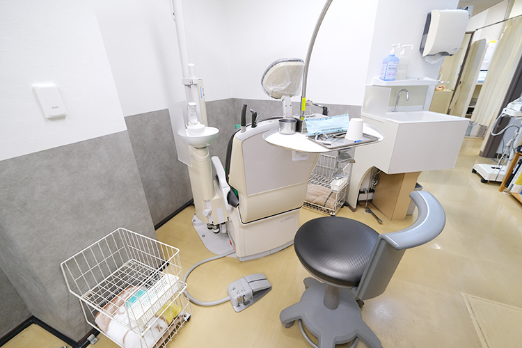 ナゴヤクリニック 名古屋市中村区 診療だけではなく、日々のブラッシングから丁寧に指導