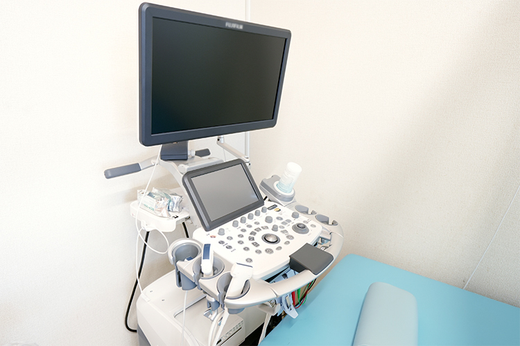 たらお内科 横浜市旭区 エックス線検査室。AIを用いた検査機器も導入している