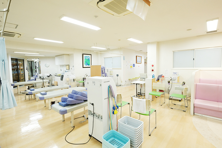 整形外科みずきクリニック 糟屋郡粕屋町 リハビリテーションやアフターフォローにも力を入れる