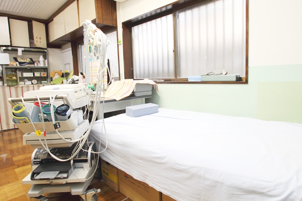 胃カメラや動脈硬化の血圧脈波検査などさまざまな検査を受けられて安心 15614 ma 4 1373250799