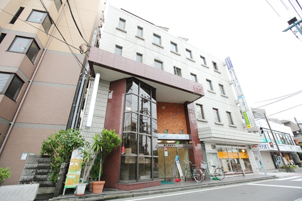 綱島駅から徒歩6分で、相談など家族も訪れやすい 14243 ma 5 1376038529