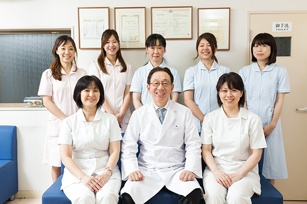 チームワーク抜群のスタッフが全員で健康をサポート 55