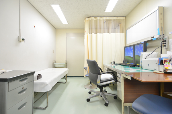 必要に応じて各科医師が連携し診療にあたる 20180704 5