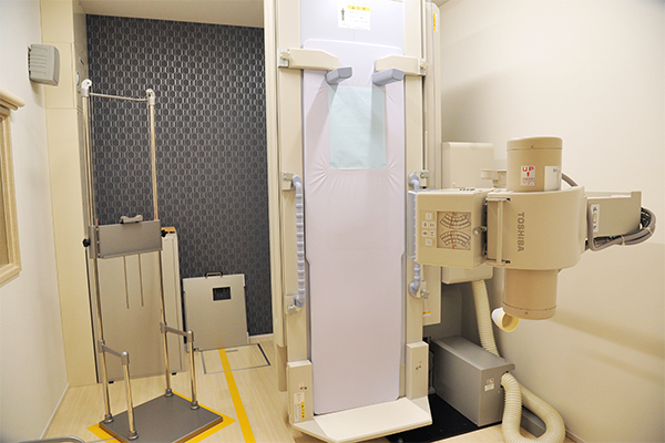 的確な診断と治療に欠かせないレントゲン機器を完備 C5