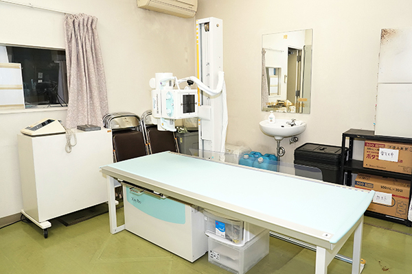レントゲン室も完備 5