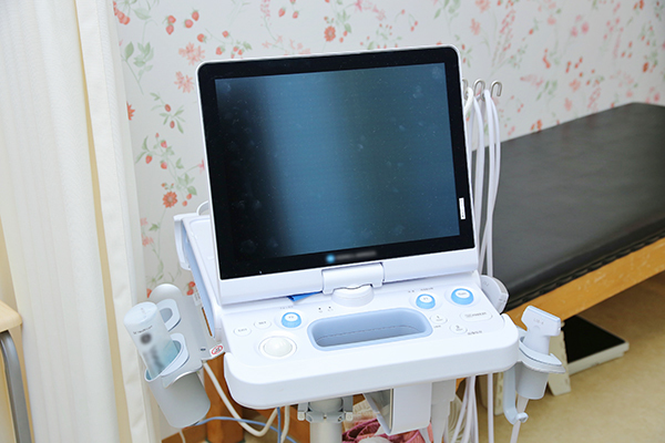 臨床検査技師が超音波検査を行うなど、検査体制も充実している 5