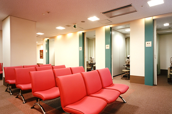 訪問診療や人間ドックにも力を入れている Cs 5