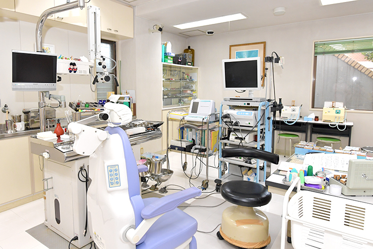 阪上耳鼻咽喉科 茨木市 幼児から高齢者まで幅広い年代の症状に対応