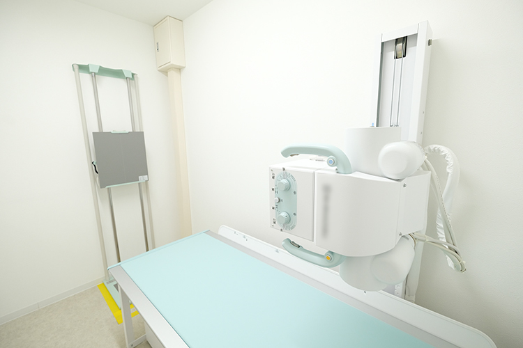 むこきたクリニック 伊丹市 レントゲンやエコー、体成分分析装置などの設備も充実