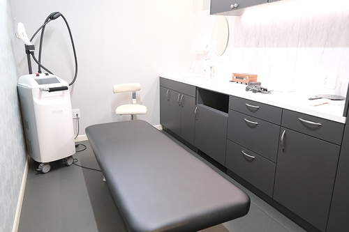 やまずみ形成外科・皮ふクリニック（福岡市東区/千早駅）｜ドクターズ