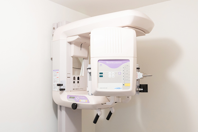 かしお歯科医院 北九州市門司区 レントゲンなど各種機器を備え、精密な検査を行うことが可能