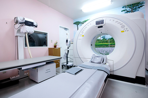 かとう腎・泌尿器科クリニック（平塚市/平塚駅）｜ドクターズ・ファイル