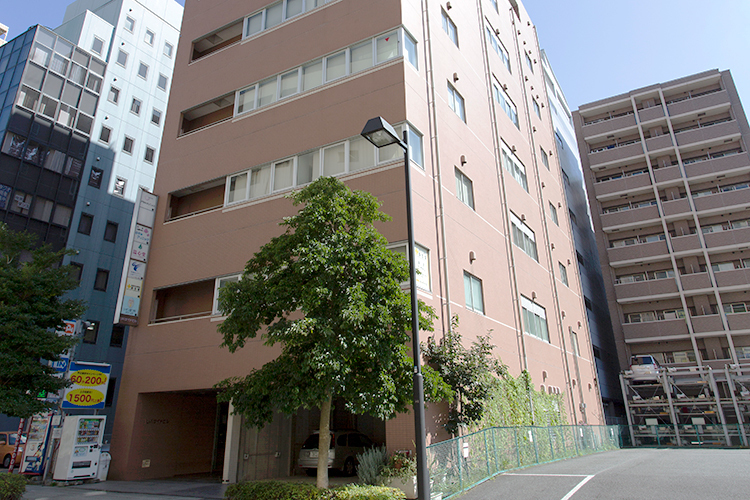 新横浜山前クリニック 横浜市港北区 新横浜駅から徒歩すぐの好アクセス