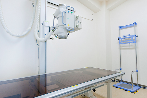 新垣内科外科クリニック 多摩市 エックス線検査装置も備える
