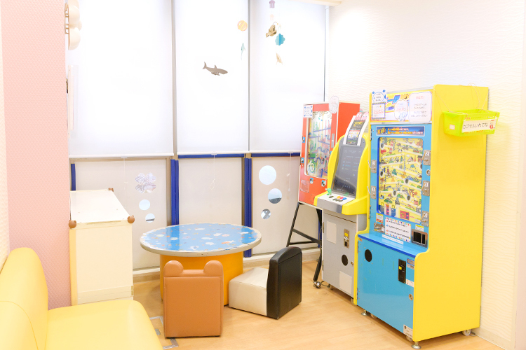 北浜こどもクリニック 川崎市高津区 待ち時間に子どもが楽しめるようにさまざまな工夫を凝らす