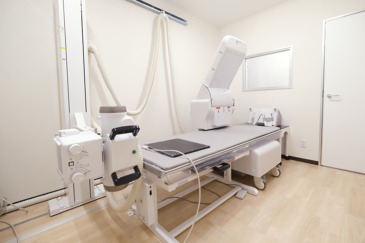 やまなか整形外科クリニック 西宮市 DEXA法を用いた骨密度測定器など幅広い検査機器を完備