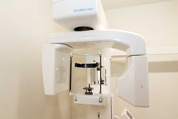 あわざ歯科クリニック 大阪市西区 CT完備。精密な検査も可能だ