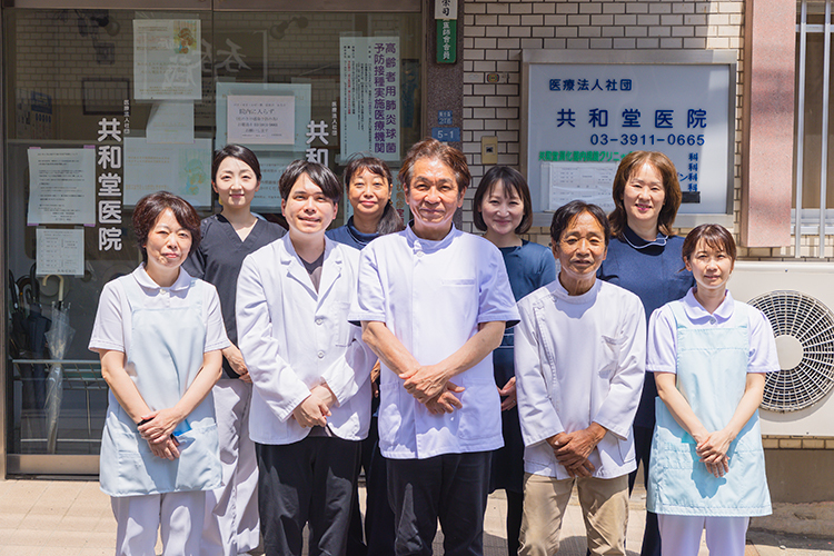 共和堂医院 北区 医師会の活動などで多忙を極める院長をスタッフがサポート