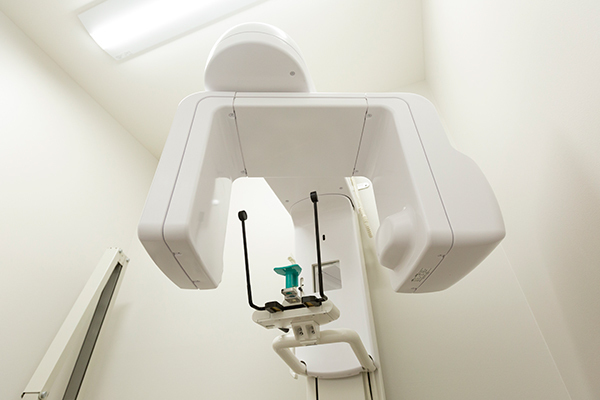 こじまウェルネスデンタルクリニック 川崎市宮前区 レントゲンなど各種検査機器も完備