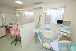 おかだ歯科・矯正歯科 寝屋川市 外来と同じレベルでの訪問歯科診療にも対応