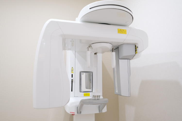 アイル歯科クリニック 横浜市青葉区 歯科用CTを使用し、高い専門性をもって治療に取り組む