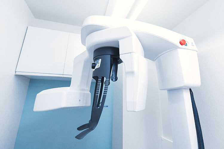 ベルウェルネス歯科 青葉台 横浜市青葉区 CTを活用し、精密な検査を実施