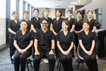 Tenjin Toya Clinic 福岡市中央区 痛み以外に肌の悩みも相談、受診が可能。ともに専門家による診療