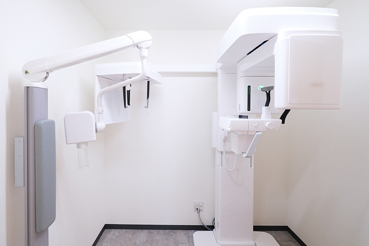 ＆DENTAL谷町4丁目歯科・矯正歯科 大阪市中央区 歯科用CTやマイクロスコープをはじめとした先進の機器も完備
