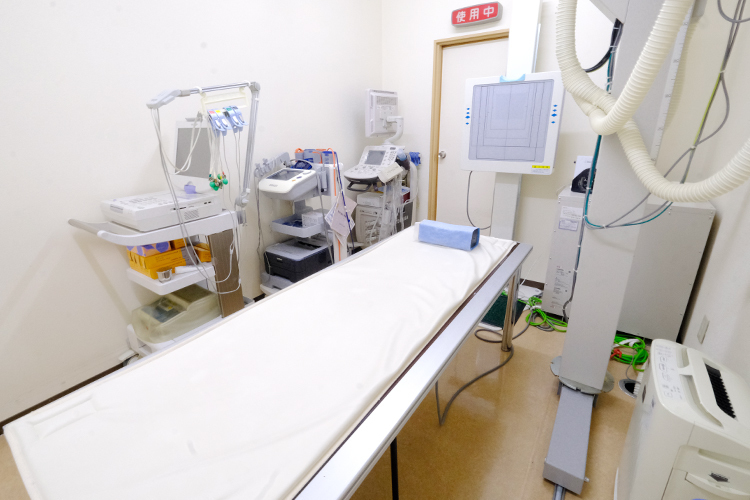 高田内科クリニック 神戸市中央区 心電図検査や血液検査機器・超音波検査装置など機器が充実