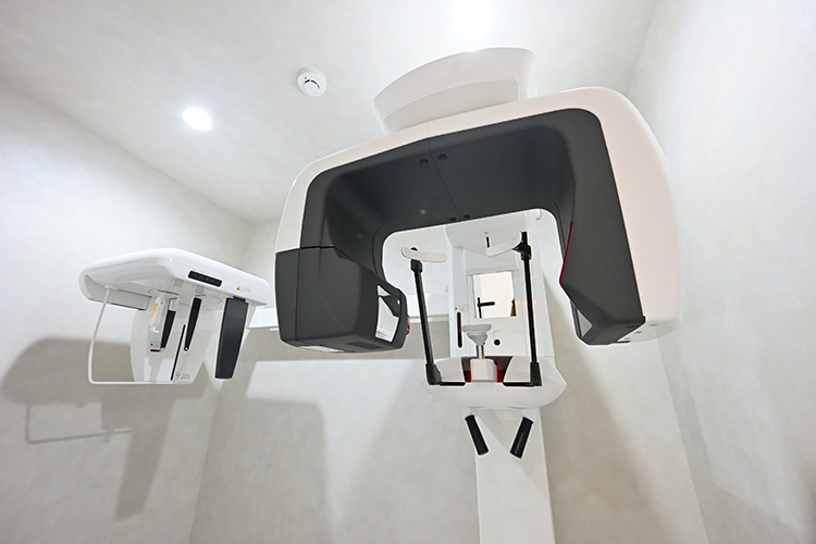 ar歯科クリニック自由が丘 世田谷区 歯科用CTを使用し、精密な治療を提供