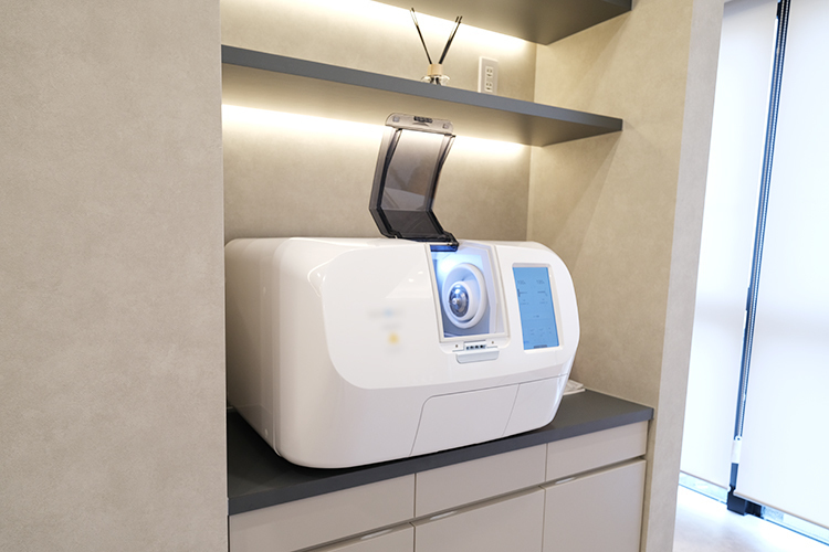 大宮ライズデンタルクリニック さいたま市大宮区 CAD／CAMの機器を導入し、院内でのスムーズな対応が可能