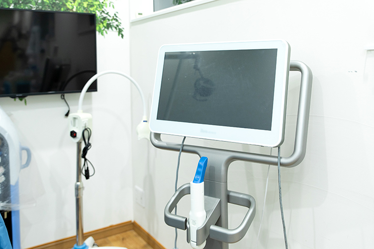 やまうち歯科 second stage 宇都宮市 先進の医療を届けるべく、機器にもこだわっている