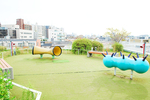 藤澤こどもクリニック 練馬区 待ち時間にはクリニックの屋上庭園で遊ぶこともできる