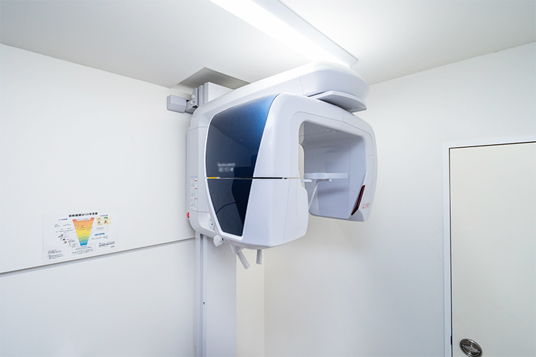 オーラルケアクリニック青山 表参道若林歯科医院 港区 歯科用CTを導入。精密な検査を行う