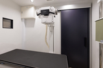 Akira International Clinic 港区 レントゲンをはじめ、各種検査機器が充実している