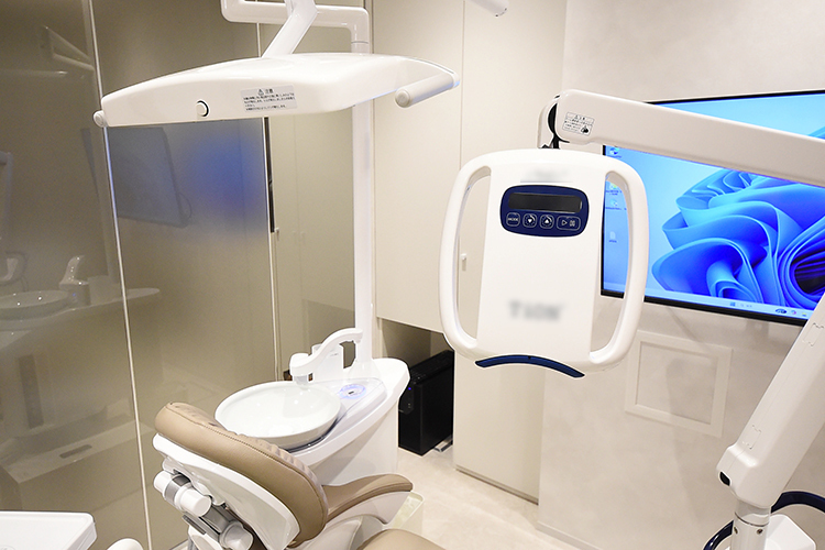 京都河原町スマイルデザイン歯科・矯正歯科 京都市中京区 ホワイトニング機器も先進の物を導入している