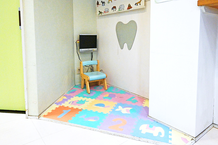 森田歯科 岸和田市 キッズスペースも完備されており、親子で通いやすい