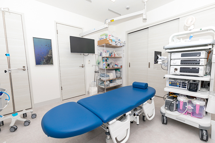 山科駅前おかだクリニック 京都市山科区 内視鏡をはじめとした先進の治療機器も完備