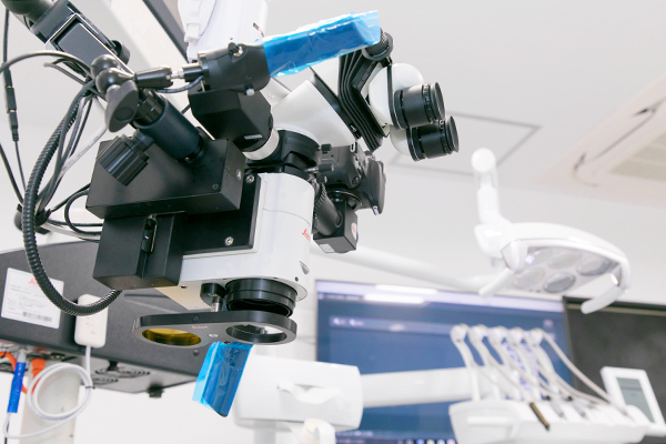 心斎橋E-Style歯科クリニック 大阪市中央区 根管治療を得意とする院長