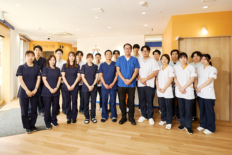 町田木曽整形外科リハビリテーションクリニック 町田市 さまざまな職種が密に連携をし、チームでの医療提供をめざす