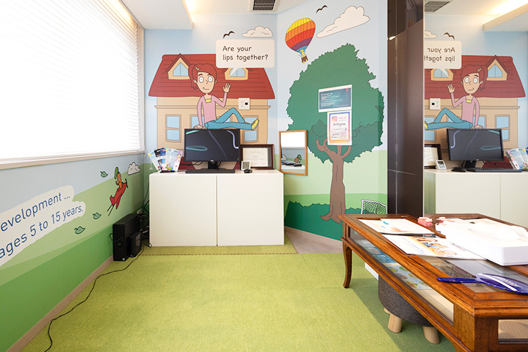 ふれあいの丘デンタルクリニック　秋庭矯正歯科 横浜市都筑区 子ども連れでも安心して通院できるようキッズスペースも完備