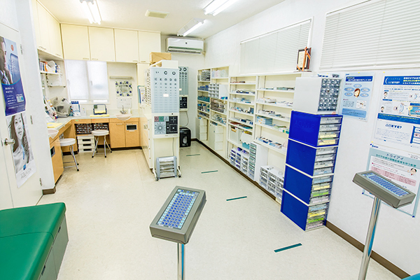 なかがわ眼科 宝塚市 勉強などにも参加し、知識の向上にも積極的