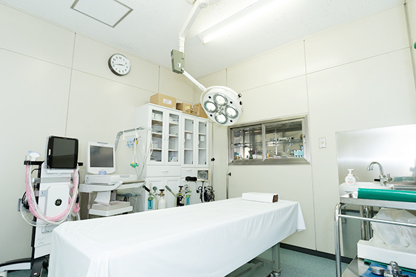 熊谷医院 土岐市 手術室では、皮膚疾患や外科的手術に対応