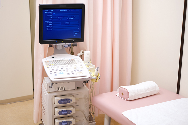 まごめ内科・腎クリニック 大田区 エコーやレントゲンなど機器が充実し、専門性の高い診療をめざす