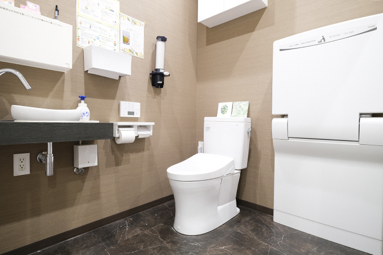 あゆみレディースクリニック高田馬場 新宿区 おむつ替えスペースなど安心の環境が整えられている