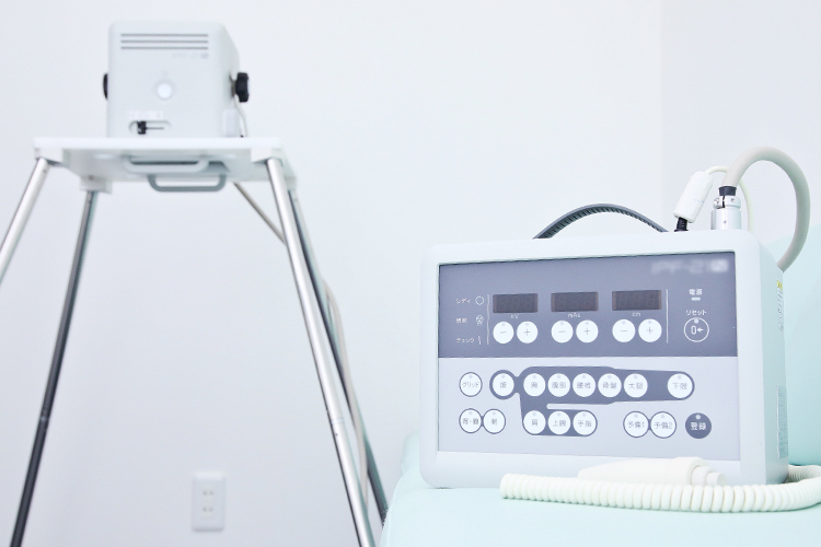 みやぎクリニック さいたま市岩槻区 ポータブルエックス線を備え、在宅でも負担が少ない対応が可能