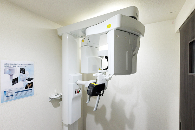 川越ホワイト歯科クリニック 川越市 CT画像は患者と共有し、治療方針を視覚的にわかりやすく説明