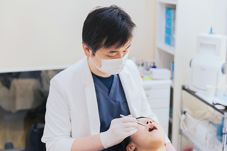 きたならエキ歯科 船橋市 患者の痛みに配慮し、治療を進めていく