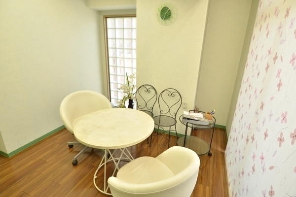 越谷こころクリニック 越谷市 患者に寄り添ってくれる先生との対話室