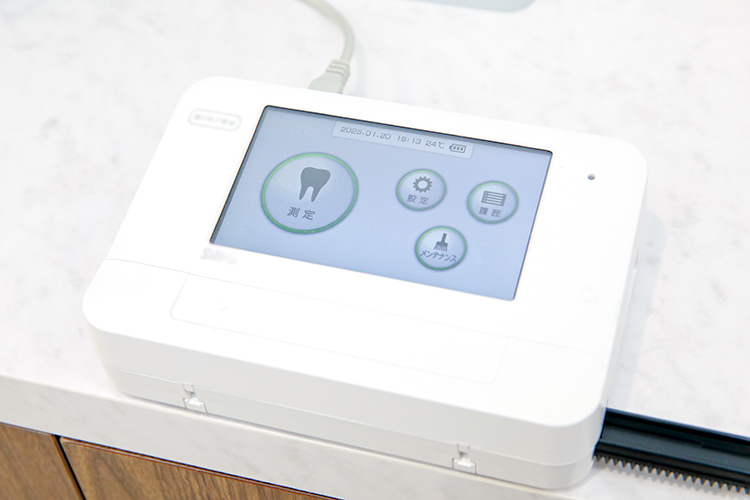 吉祥寺ファースト歯科 武蔵野市 唾液の成分分析を行うなど、予防歯科にも注力している